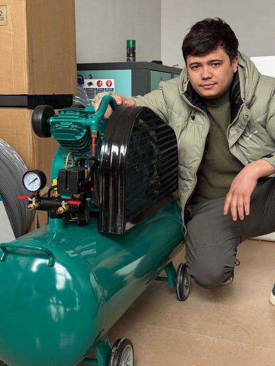 Продажа компрессоров недорого 100Л 150л 200л arzon kompressor SAAB — 3