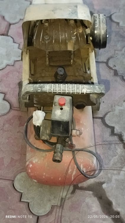 Kompressor sotiladi — 2