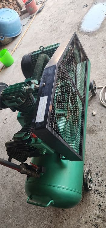 Компрессор 7.5 кв 180л — 5
