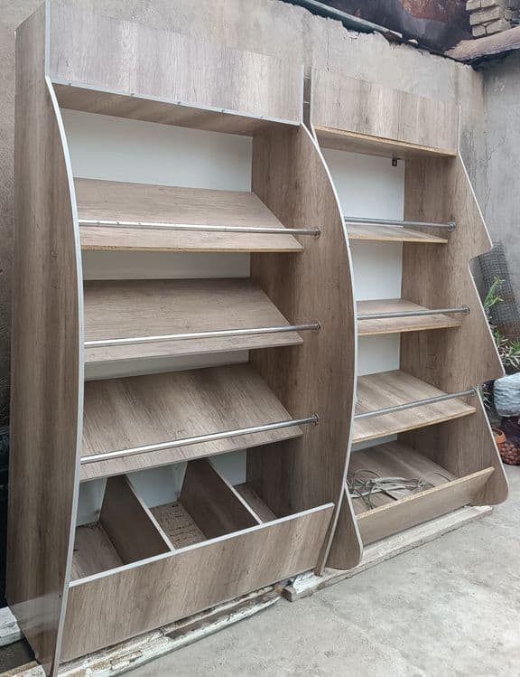 Продается витрина для магазина — 2