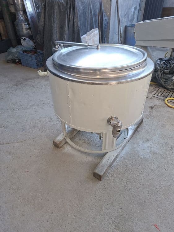 Temperaturka saqlagich qozon (holding tank / heated storage tank) — 2