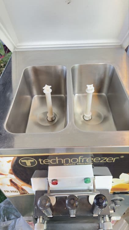 Frezer marojni aparat Frigamatic — 4