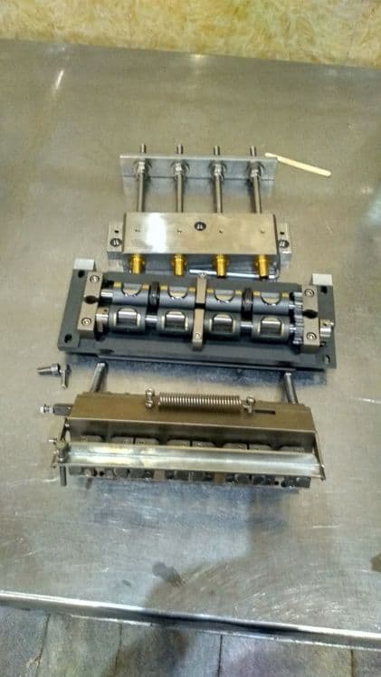 Чучвара апарат LB 250 талик ва оригинал LB матритцалар сотилади — 2