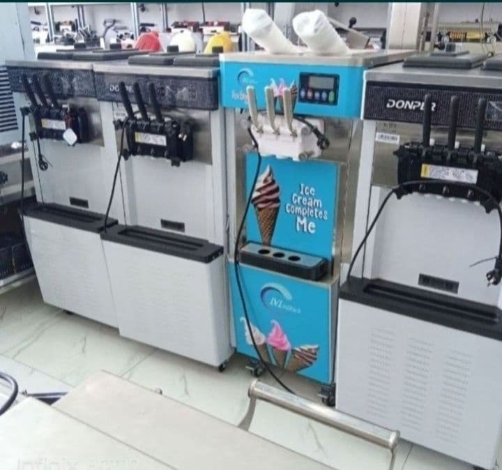 Frezer friygomat freyzer friyzer frezeer freezer frzer 
Kuchlanish 220 — 5