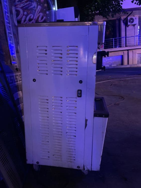 Frezer DONPER 220V — 3