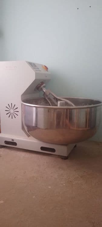 Testomeshalka sotiladi surochniy 50kg — 3