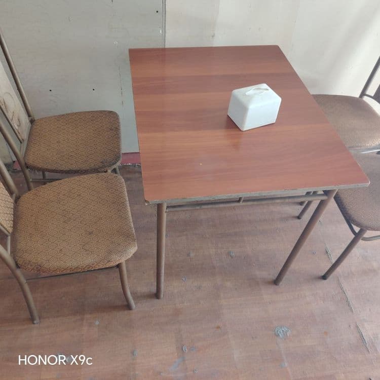 Cafe jihozlari stol stul xoladilnik va tokli pechka — 1