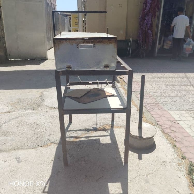 Cafe jihozlari stol stul xoladilnik va tokli pechka — 2