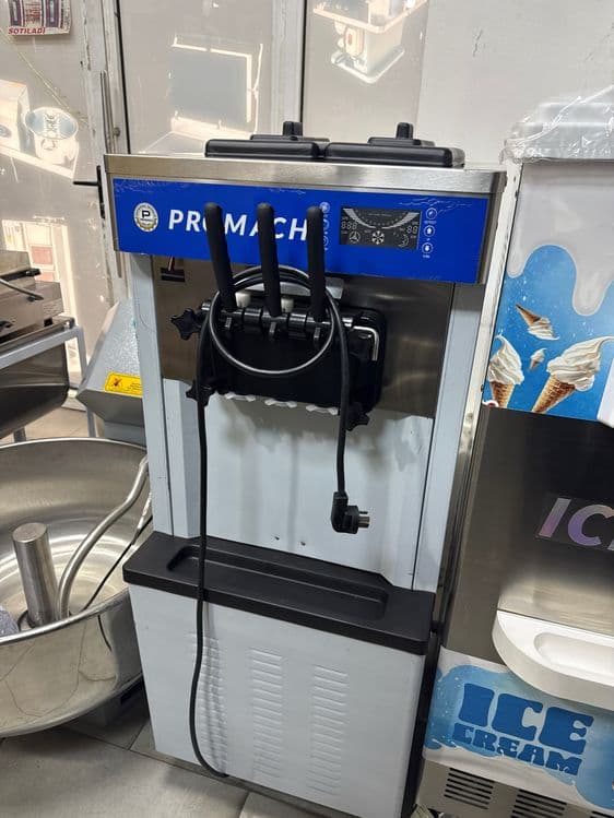 Muzqaymoq Aparat 220w — 2