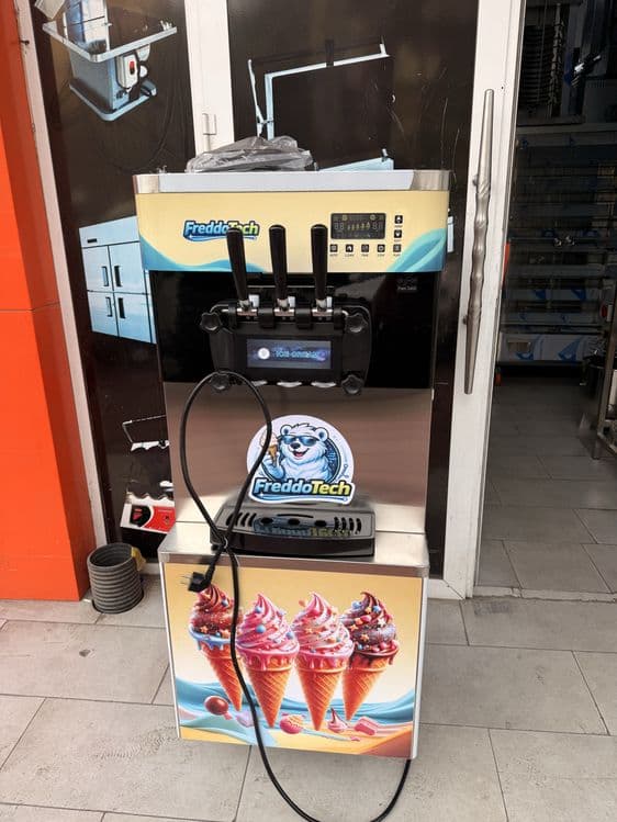 Muzqaymoq Aparat 220w — 5