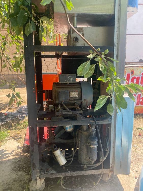 Marojni aparat sotiladi 2 fazalik zor iwlaydi yon afshifkasi xam bor — 4