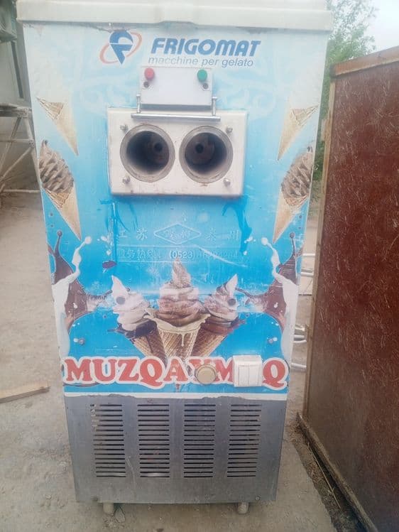 Freezer sotiladi — 2
