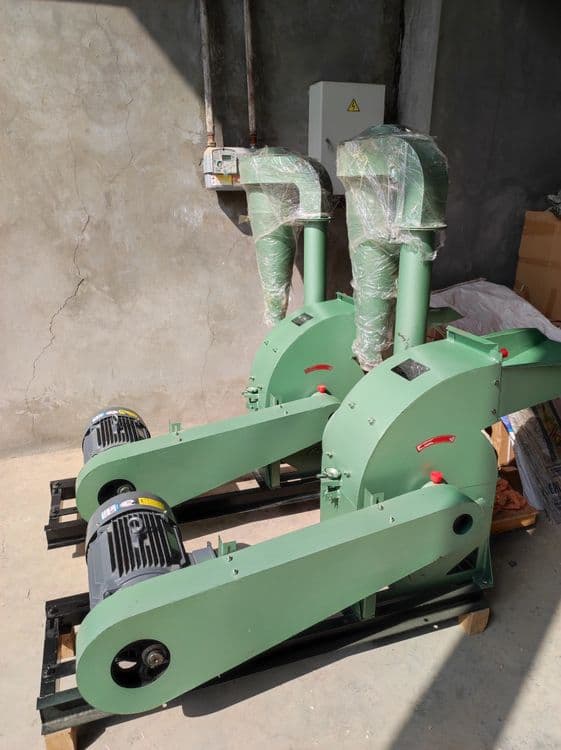 Дробилка Универсал, Drobilka 15 Kw  380 V — 2