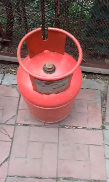 Газовый балон без редуктора. — 2