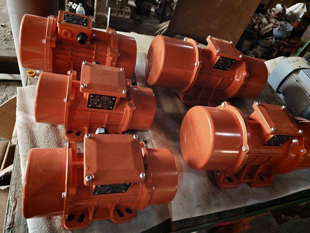 Vibramotor 0.4kv-7kv — 6