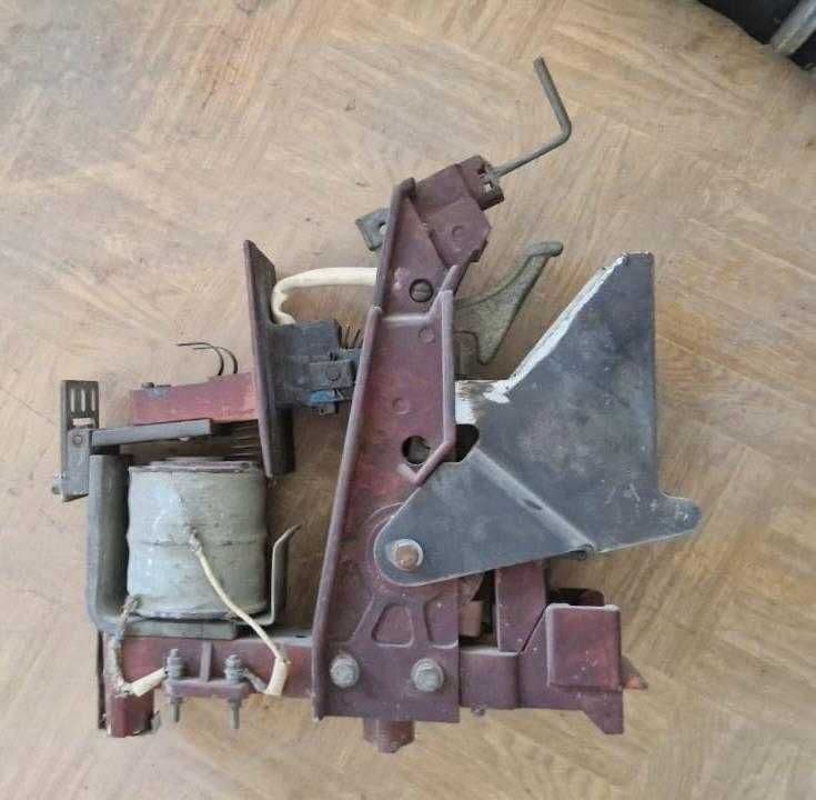 Контактор электромагнитный 1КМ.016М - 5 штук. Цена за штуку — 2