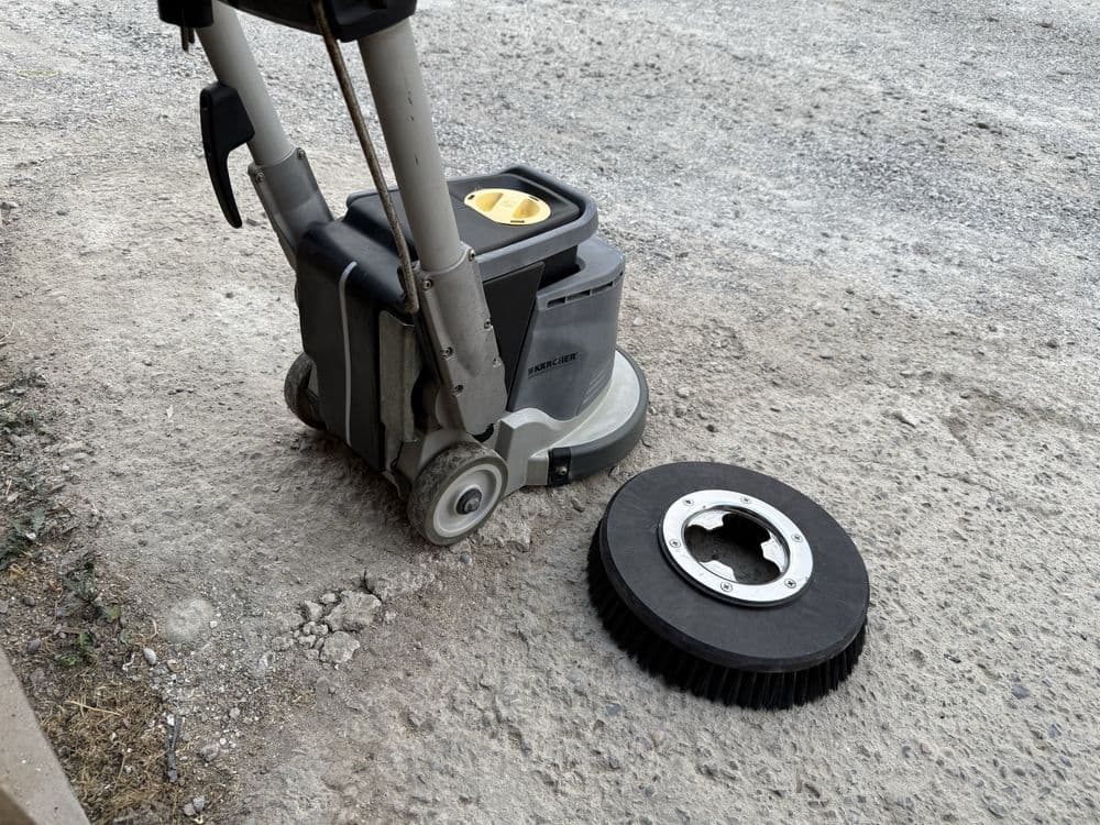 * Karcher BDS 33 поломоечная машина для ковров брусчатки кафеля мрамор — 6