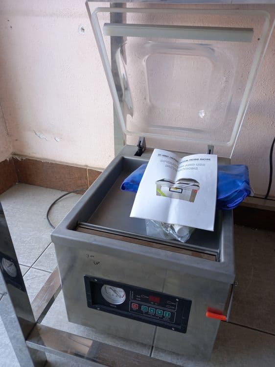 Vakum aparati DZ 300 — 2
