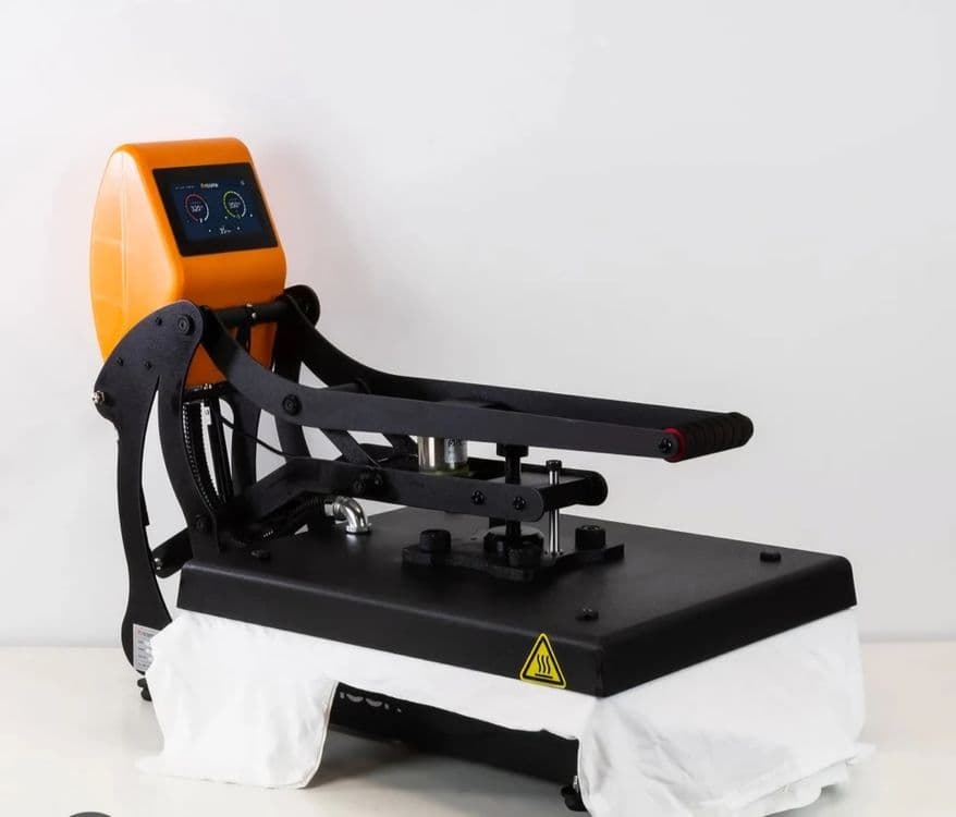 Termo press Ricoma sotiladi — 1