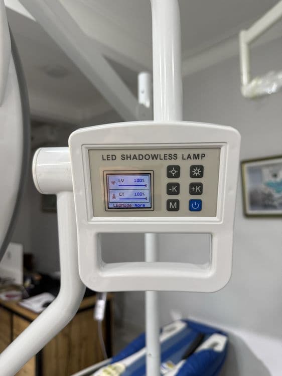 Мобилная лампа операционная YDE 700, mobilnaya lampa led — 3