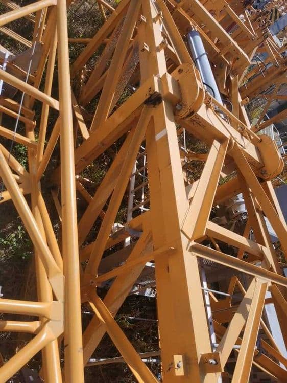 Запасные   часты  и отдельный  узлы  для    крана  Potain i Zoomlion — 2