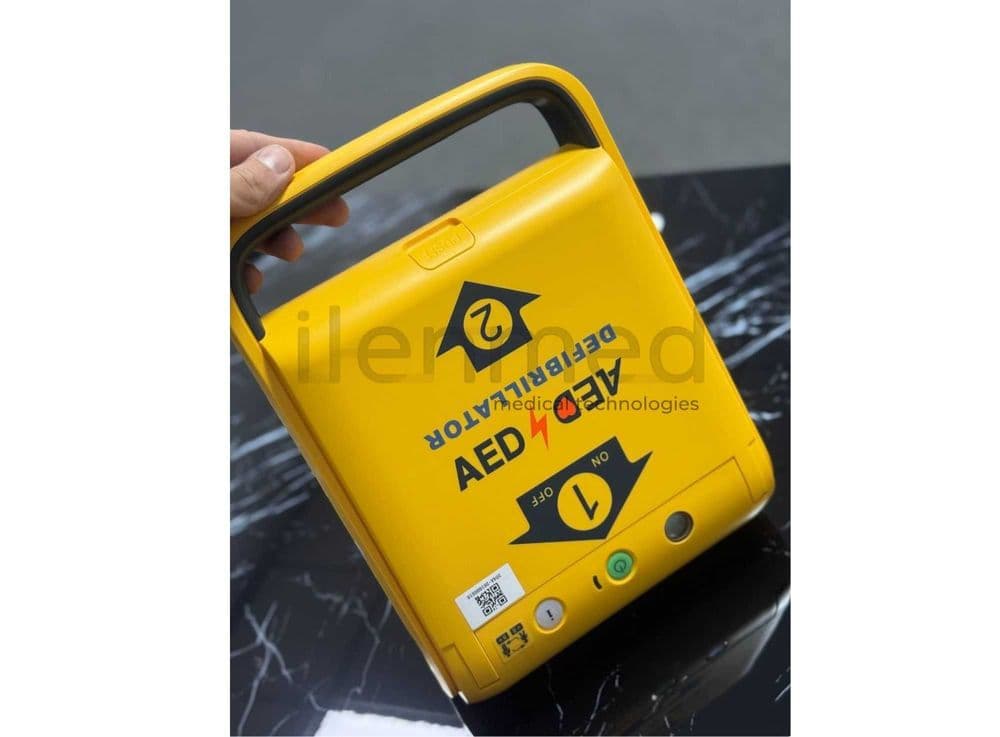 AED Automated External Defibrillator, Автоматический   дефибриллятор — 1