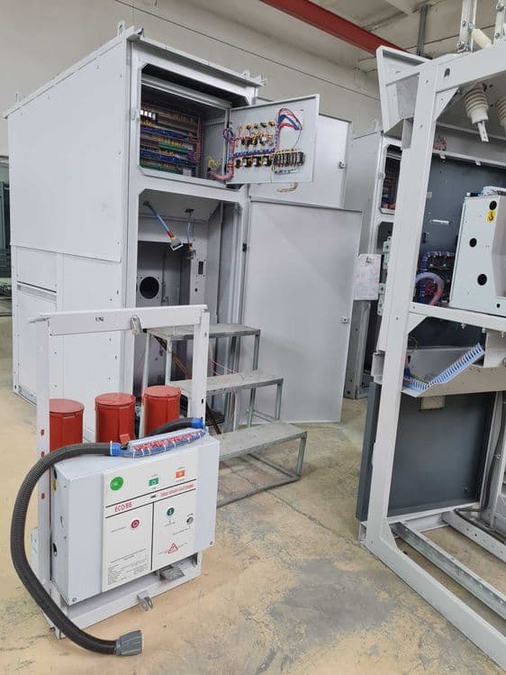 Комплектное распределительное устройство КРУН К-6У — 2
