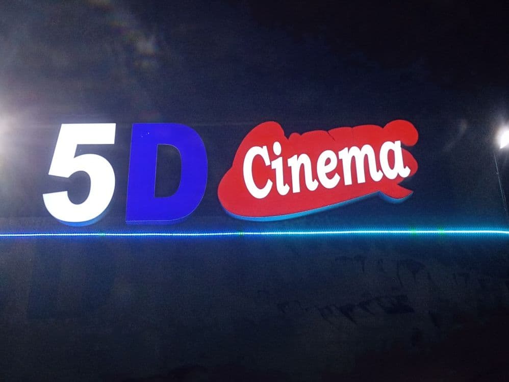 Продается Аттракцион 5 D Cinema — 1