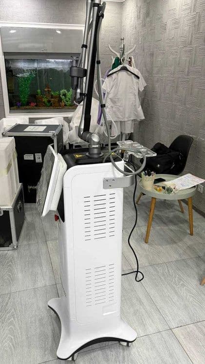 Косметологический аппарат Фракционный лазер SAMFIRA CO2 — 3