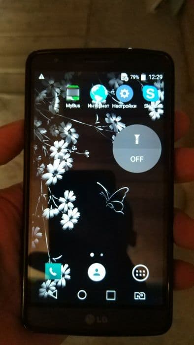 Мобильный телефон LG D690 — 1