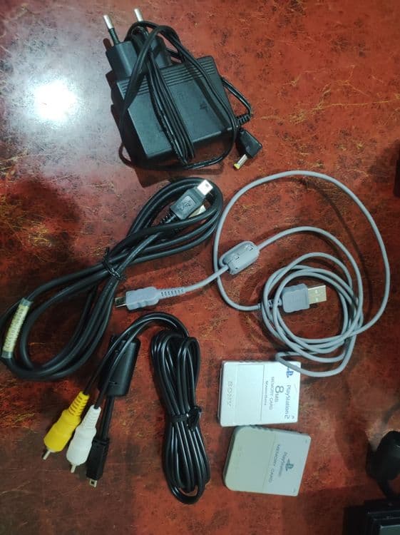 Продаю плейстейшн Sony 2 с дисками игр и джойстиками. — 7