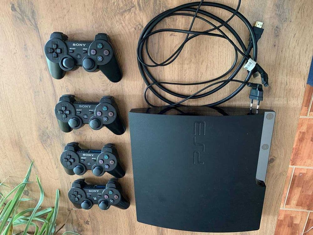 Plastation - 3 Slim — 5