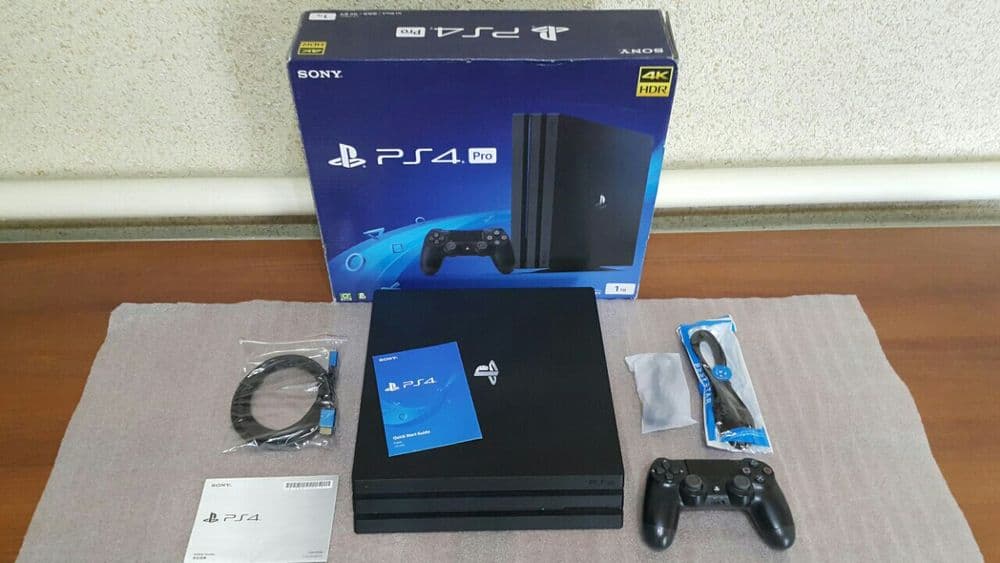 Playstation 4 PRO { 4K } HDR. 1.TB. + Bonus Top GAMES. — 2