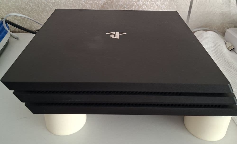 Sony Playstation 4 Pro 1 Tb Korea. — 2