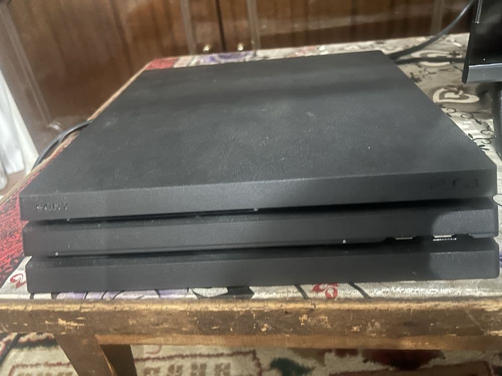 Playstation 4Pro — 3
