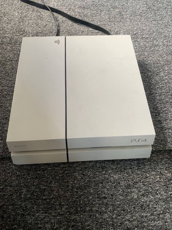 Play station 4 sotiladi — 3