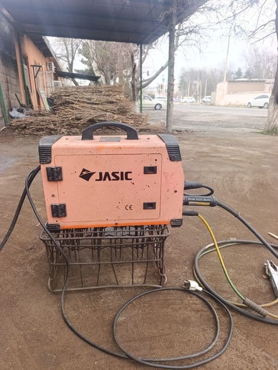 Jasic mig 250 kemping kontashka aparat — 1