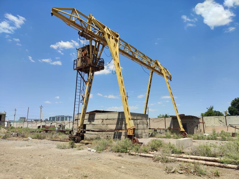 Kran kazlavoy 5tonna — 5