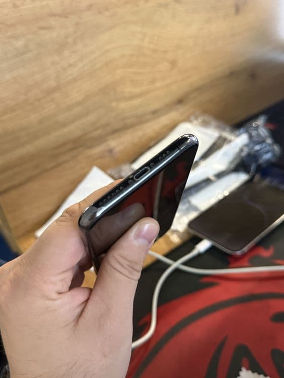 Iphone xs 64GB black — 6