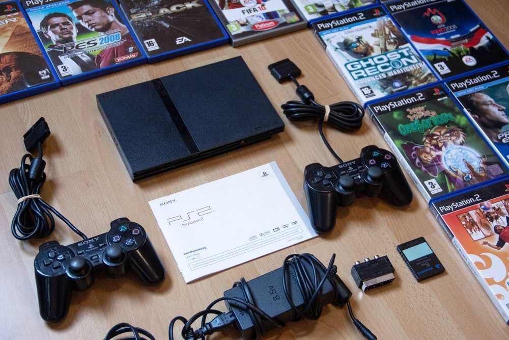 продам SONY PLAYSTATION 2 SUPER SLIM  7 модель +игры флешке 32гб — 1
