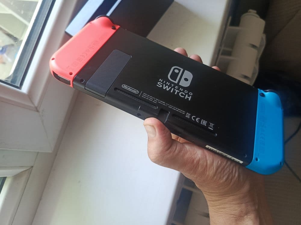 Nintendo switch v2 в идеальном состоянии — 2