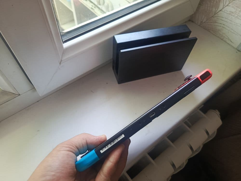 Nintendo switch v2 в идеальном состоянии — 3