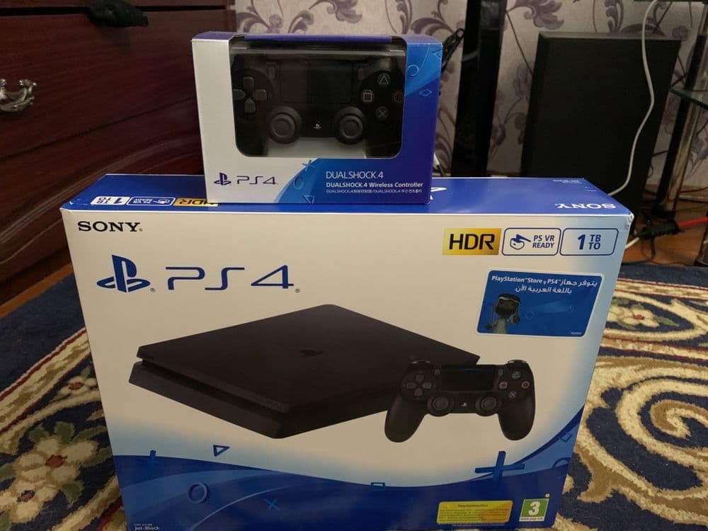 Playstation 4 slim 1TB 1 джестик 17 игр все новинки как на фото — 3