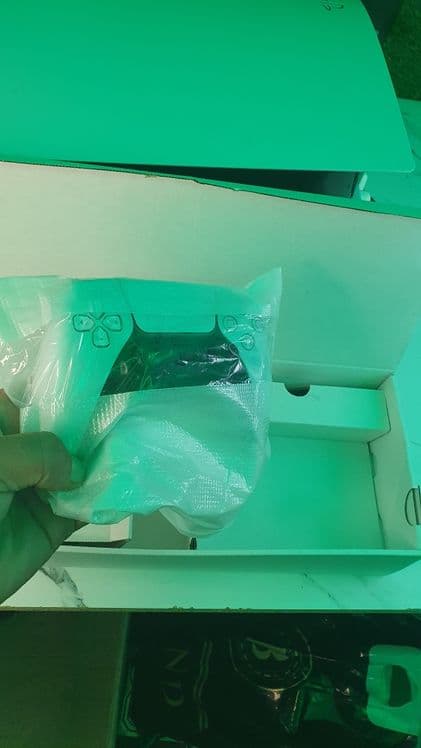 PlayStation 5 KOREA 3chi revizya — 3