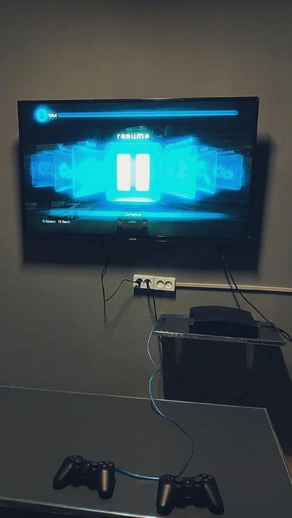 PlayStationi 3 kampilei sotiladi narxi$ 3.500 — 4