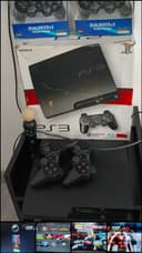 Ps3 slim 250 gb 35 ta o'yin 4 ta joystik