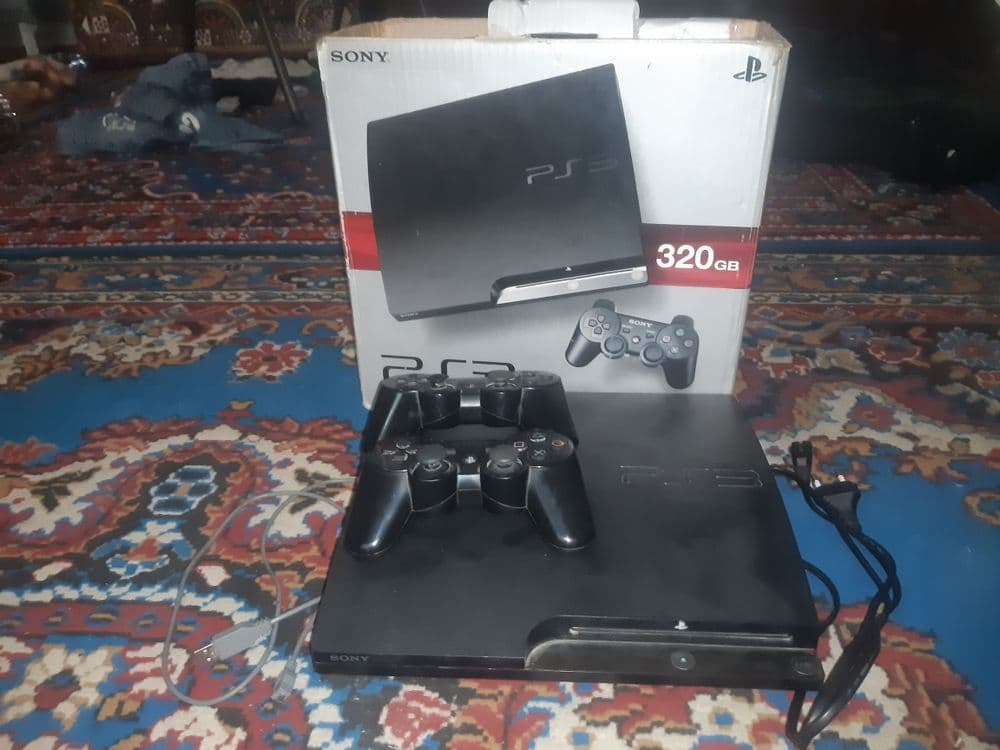 PS3 Slim 320GB + 2ta pult (karobka bilan) — 5