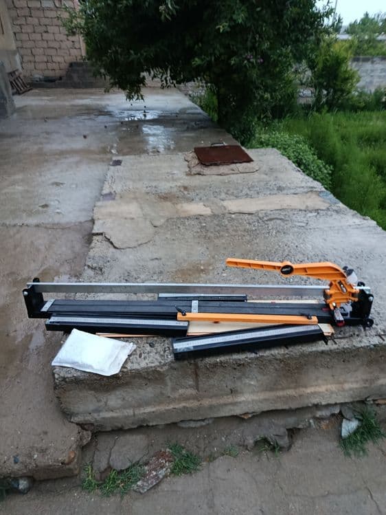 Kafel kesadigan aparat — 1