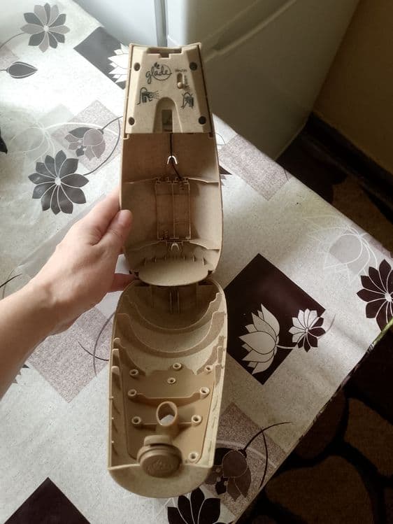 Освежитель для воздуха новый  на батарейках — 2