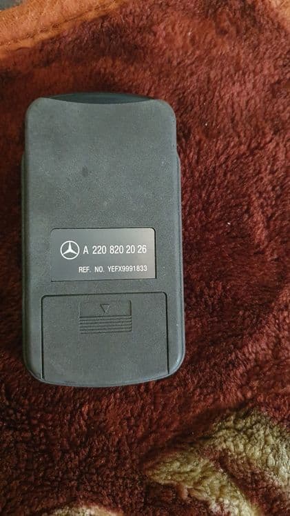 Пульт  управления  магнитолой мерседес  S 220 — 2